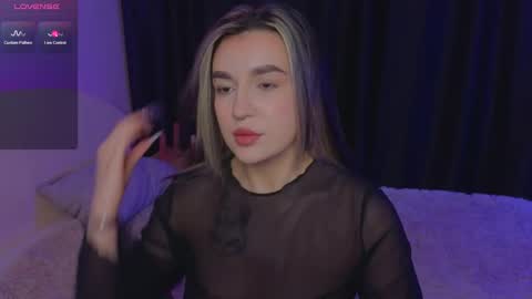 Roxy online show from February 28, 5:48 pm