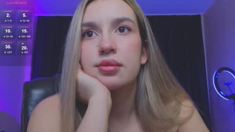 Roxy online show from November 21, 8:51 pm