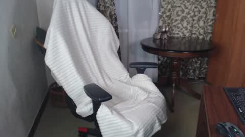 Anna online show from July 10, 8:46 pm