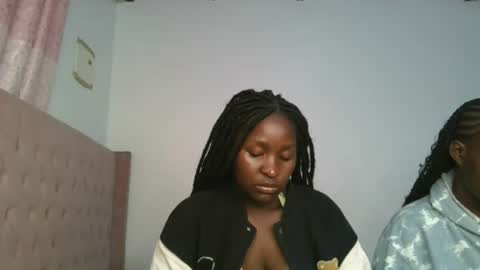 royal_goddes2 online show from July 28, 4:39 pm