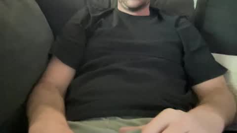 roythegil online show from December 30, 9:08 pm