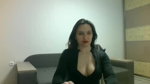 Roza05x online show from May 4, 7:20 pm
