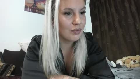 rrroxbabe online show from November 11, 11:51 pm