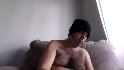 rubbingoneout714 online show from December 28, 4:52 pm