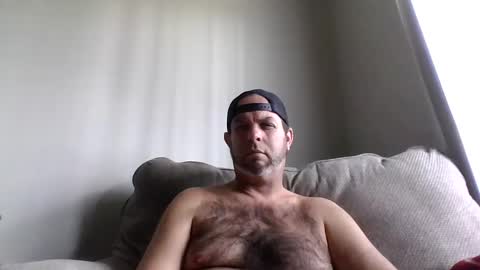 rubbingoneout714 online show from January 18, 7:26 pm