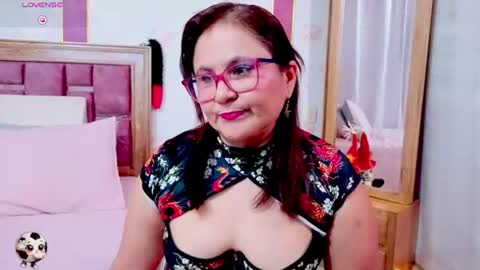 RubiQueens online show from June 22, 9:55 pm