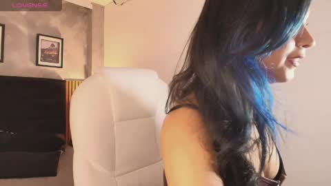 rubybm_ online show from March 19, 4:56 pm