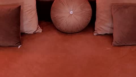 Ruby Luxe online show from May 3, 4:51 am