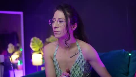  Ruby  online show from November 18, 11:15 pm