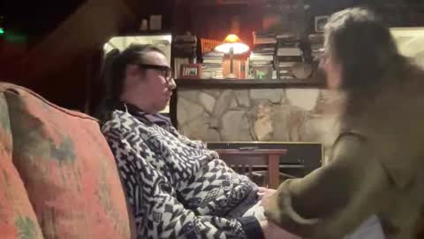 rubywavesback online show from December 21, 8:32 am