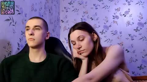 Lisa and Vlad online show from April 24, 7:27 pm