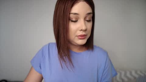 Alex online show from December 5, 5:44 pm