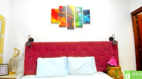 Ruth online show from January 9, 12:33 pm