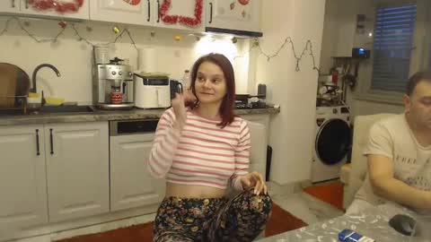 Snapshot of ruxandradanny chatting on January 20, 3:28 pm ruxandradanny online show from January 20, 3:28 pm