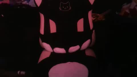 rvbygloom online show from March 8, 10:30 am