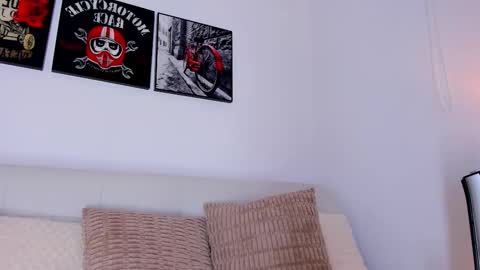 Ryan  online show from October 4, 3:37 am