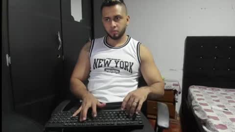 ryan_xc1 online show from July 19, 3:53 am