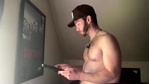 ryancap0195 online show from April 29, 6:02 pm