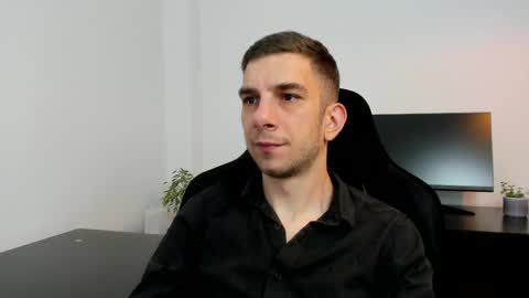 Andrew C. online show from May 23, 8:49 pm