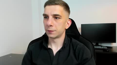 Andrew C. online show from May 15, 8:27 pm