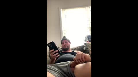 ryanmhoyt88 online show from February 2, 6:48 pm