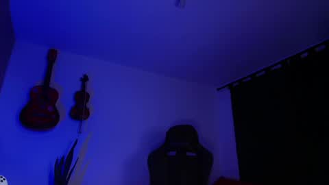 leopmonk help me reach 100 thumbs up online show from June 8, 1:28 am