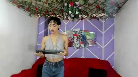 s_d_b_hot online show from July 5, 2:24 pm