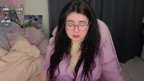 Kate online show from August 6, 7:01 pm