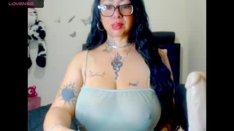 saalomee 1 online show from July 28, 2:53 am