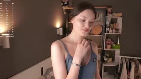 sabinapulk online show from May 15, 1:29 pm