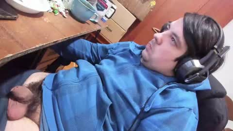 1141323  my Lord Mister Max   moms treasure online show from April 27, 8:17 pm
