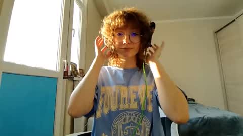 Nellie online show from March 15, 1:25 pm