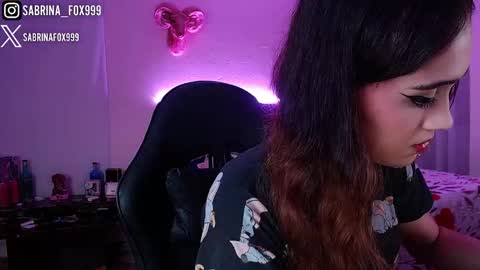 sabrina fox online show from March 17, 5:45 am