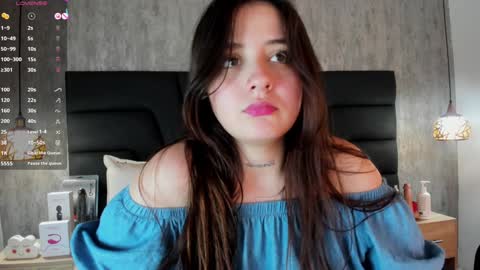 Snapshot of sabrina_lennox chatting on February 7, 1:47 am Sabrina Maria online show from February 7, 1:47 am