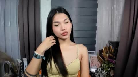 Nadine online show from February 9, 10:12 pm