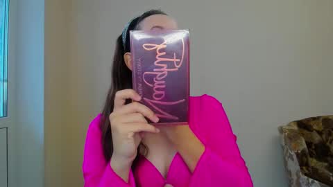 Snapshot of sabrina_tin chatting on September 17, 12:41 pm sabrina_tin online show from September 17, 12:41 pm