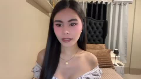 sabrinamadonna54 online show from June 29, 2:17 pm