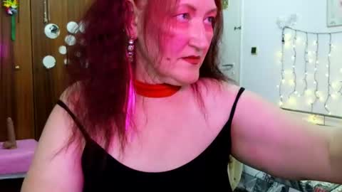 SabrinaXlovess online show from June 17, 5:51 pm