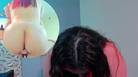 sabrinna  online show from June 15, 2:25 am