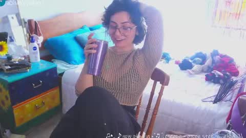 Safa online show from March 6, 5:33 pm