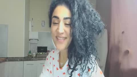 Queen online show from November 1, 10:03 am