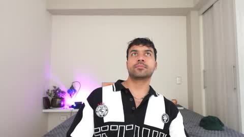 Sag online show from February 28, 9:19 pm