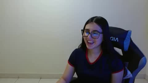 Sahaliefox  online show from February 16, 5:11 pm