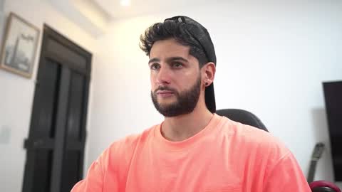 saimon  online show from February 3, 5:28 pm