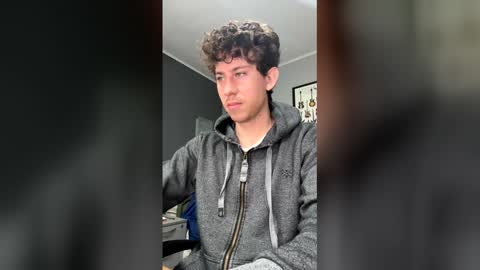saint_nott online show from April 29, 1:49 pm