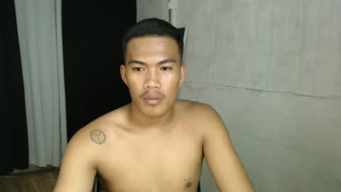 Taylor online show from October 17, 7:51 pm