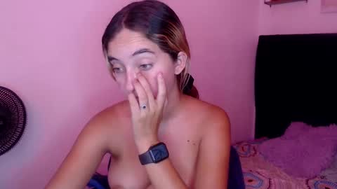 Sakura online show from November 13, 8:33 pm