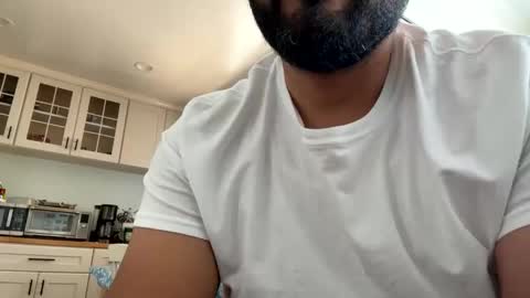 sal cumplaciente online show from March 18, 6:25 pm