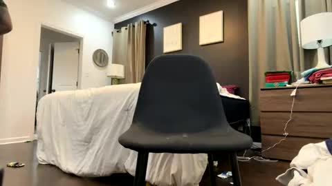 Cum Hanks online show from March 19, 2:00 pm