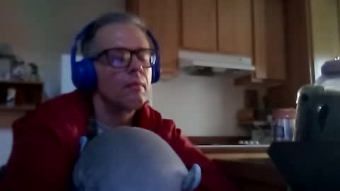 salis1981 online show from December 19, 12:06 am